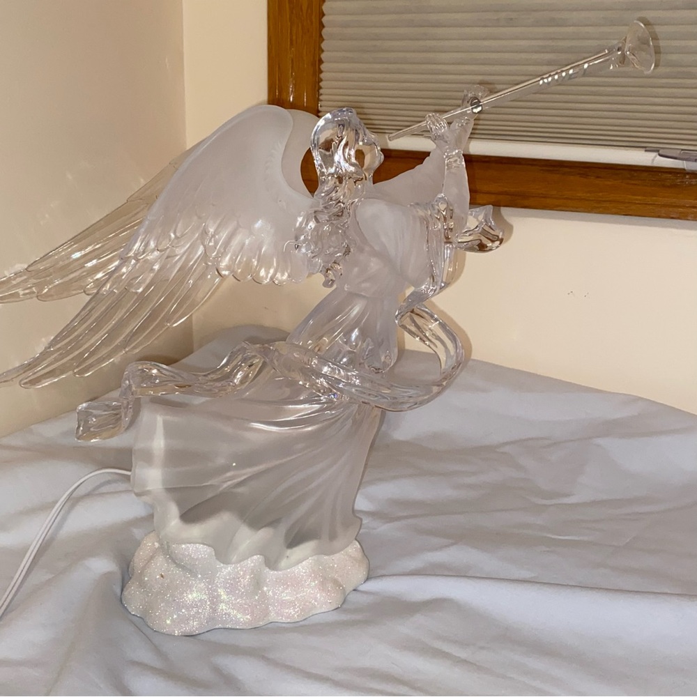Snowy Starlight Lighted Angel